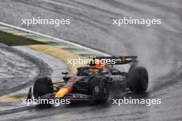 Sergio Perez (MEX) Red Bull Racing RB20. 03.11.2024. Formula 1 World Championship, Rd 21, Brazilian Grand Prix, Sao Paulo, Brazil, Race Day.