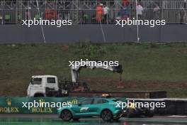 Franco Colapinto (ARG) Williams Racing FW46 crashed in qualifying. 03.11.2024. Formula 1 World Championship, Rd 21, Brazilian Grand Prix, Sao Paulo, Brazil, Race Day.