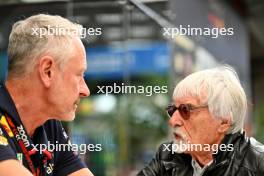 (L to R): Jonathan Wheatley (GBR) Red Bull Racing Team Manager with Bernie Ecclestone (GBR). 31.10.2024. Formula 1 World Championship, Rd 21, Brazilian Grand Prix, Sao Paulo, Brazil, Preparation Day.