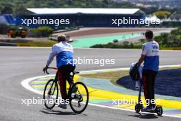 Liam Lawson (NZL), RB VCARB  31.10.2024. Formula 1 World Championship, Rd 21, Brazilian Grand Prix, Sao Paulo, Brazil, Preparation Day.