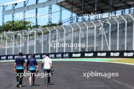 Alex Albon (THA), Williams F1 Team  31.10.2024. Formula 1 World Championship, Rd 21, Brazilian Grand Prix, Sao Paulo, Brazil, Preparation Day.