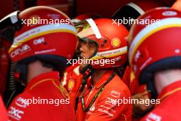 Ferrari mechanics. 07.06.2024. Formula 1 World Championship, Rd 9, Canadian Grand Prix, Montreal, Canada, Practice Day.