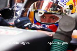 Max Verstappen (NLD) Red Bull Racing RB20. 19.04.2024. Formula 1 World Championship, Rd 5, Chinese Grand Prix, Shanghai, China, Sprint Qualifying Day.
