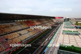Circuit atmosphere - start / finish straight. 19.04.2024. Formula 1 World Championship, Rd 5, Chinese Grand Prix, Shanghai, China, Sprint Qualifying Day.