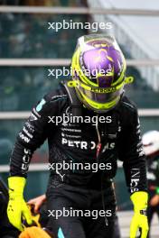 Lewis Hamilton (GBR) Mercedes AMG F1 in Sprint qualifying parc ferme. 19.04.2024. Formula 1 World Championship, Rd 5, Chinese Grand Prix, Shanghai, China, Sprint Qualifying Day.