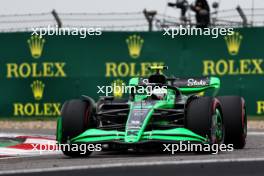 Zhou Guanyu (CHN) Sauber C44. 19.04.2024. Formula 1 World Championship, Rd 5, Chinese Grand Prix, Shanghai, China, Sprint Qualifying Day.