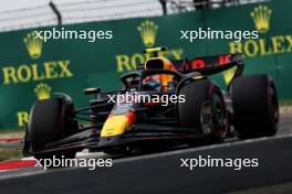 Sergio Perez (MEX) Red Bull Racing RB20. 20.04.2024. Formula 1 World Championship, Rd 5, Chinese Grand Prix, Shanghai, China, Sprint and Qualifying Day.