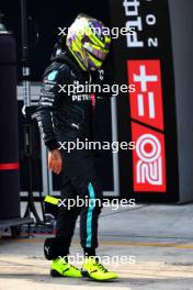 Lewis Hamilton (GBR) Mercedes AMG F1. 20.04.2024. Formula 1 World Championship, Rd 5, Chinese Grand Prix, Shanghai, China, Sprint and Qualifying Day.