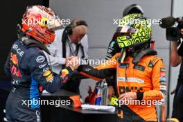 (L to R): Race winner Max Verstappen (NLD) Red Bull Racing in parc ferme with second placed Lando Norris (GBR) McLaren. 23.06.2024. Formula 1 World Championship, Rd 10, Spanish Grand Prix, Barcelona, Spain, Race Day.