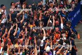 Race winner Max Verstappen (NLD) Red Bull Racing celebrates in parc ferme with the team. 23.06.2024. Formula 1 World Championship, Rd 10, Spanish Grand Prix, Barcelona, Spain, Race Day.