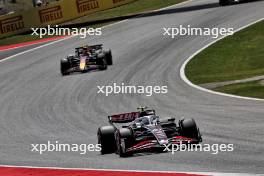 Nico Hulkenberg (GER) Haas VF-24. 23.06.2024. Formula 1 World Championship, Rd 10, Spanish Grand Prix, Barcelona, Spain, Race Day.