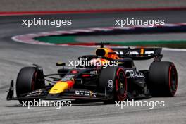 Max Verstappen (NLD) Red Bull Racing RB20. 23.06.2024. Formula 1 World Championship, Rd 10, Spanish Grand Prix, Barcelona, Spain, Race Day.