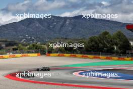 George Russell (GBR) Mercedes AMG F1 W15. 23.06.2024. Formula 1 World Championship, Rd 10, Spanish Grand Prix, Barcelona, Spain, Race Day.