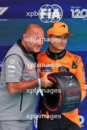 Lando Norris (GBR) McLaren is presented with the Pirelli Pole Position Award in qualifying parc ferme. 22.06.2024. Formula 1 World Championship, Rd 10, Spanish Grand Prix, Barcelona, Spain, Qualifying Day.