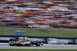 Oscar Piastri (AUS) McLaren MCL38. 22.06.2024. Formula 1 World Championship, Rd 10, Spanish Grand Prix, Barcelona, Spain, Qualifying Day.