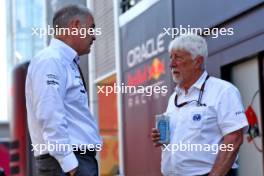 (L to R): Dave Redding (GBR) Williams Racing Team Manager with Herbie Blash (GBR) FIA Permanent Senior Advisor to the FIA Race Directors. 22.06.2024. Formula 1 World Championship, Rd 10, Spanish Grand Prix, Barcelona, Spain, Qualifying Day.