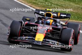 Sergio Perez (MEX) Red Bull Racing RB20. 05.07.2024. Formula 1 World Championship, Rd 12, British Grand Prix, Silverstone, England, Practice Day.