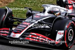 Nico Hulkenberg (GER) Haas VF-24. 05.07.2024. Formula 1 World Championship, Rd 12, British Grand Prix, Silverstone, England, Practice Day.