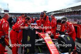 Carlos Sainz Jr (ESP) Ferrari SF-24 on the grid. 07.07.2024. Formula 1 World Championship, Rd 12, British Grand Prix, Silverstone, England, Race Day.