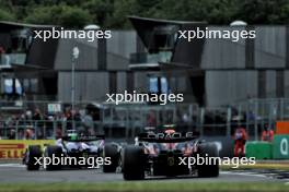 Sergio Perez (MEX) Red Bull Racing RB20. 07.07.2024. Formula 1 World Championship, Rd 12, British Grand Prix, Silverstone, England, Race Day.