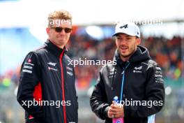 (L to R): Nico Hulkenberg (GER) Haas F1 Team and Pierre Gasly (FRA) Alpine F1 Team on the drivers' parade. 07.07.2024. Formula 1 World Championship, Rd 12, British Grand Prix, Silverstone, England, Race Day.