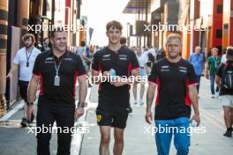 (L to R): Peter Crolla (GBR) Haas F1 Team Team Manager with Oliver Bearman (GBR) Haas F1 Team Test Driver and Kevin Magnussen (DEN) Haas F1 Team. 19.07.2024. Formula 1 World Championship, Rd 13, Hungarian Grand Prix, Budapest, Hungary, Practice Day.