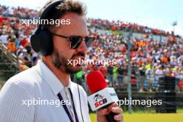 Chris Medland (GBR) Journalist on the grid. 21.07.2024. Formula 1 World Championship, Rd 13, Hungarian Grand Prix, Budapest, Hungary, Race Day.