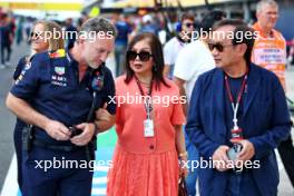 Christian Horner (GBR) Red Bull Racing Team Principal with Chalerm Yoovidhya (THA) Red Bull Racing Co-Owner and his wife Daranee Yoovidhya (THA). 21.07.2024. Formula 1 World Championship, Rd 13, Hungarian Grand Prix, Budapest, Hungary, Race Day.