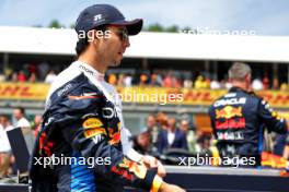 Sergio Perez (MEX) Red Bull Racing on the grid. 19.05.2024. Formula 1 World Championship, Rd 7, Emilia Romagna Grand Prix, Imola, Italy, Race Day.
