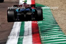 Lewis Hamilton (GBR) Mercedes AMG F1 W15. 18.05.2024. Formula 1 World Championship, Rd 7, Emilia Romagna Grand Prix, Imola, Italy, Qualifying Day.