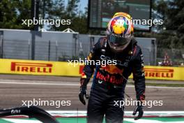 Sergio Perez (MEX) Red Bull Racing crashed in the third practice session.