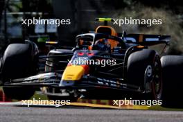 Sergio Perez (MEX) Red Bull Racing RB20. 18.05.2024. Formula 1 World Championship, Rd 7, Emilia Romagna Grand Prix, Imola, Italy, Qualifying Day.