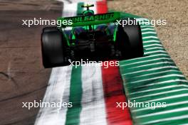 Zhou Guanyu (CHN) Sauber C44. 18.05.2024. Formula 1 World Championship, Rd 7, Emilia Romagna Grand Prix, Imola, Italy, Qualifying Day.