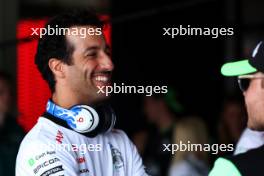(L to R): Daniel Ricciardo (AUS) RB and Valtteri Bottas (FIN) Sauber on the drivers' parade. 19.05.2024. Formula 1 World Championship, Rd 7, Emilia Romagna Grand Prix, Imola, Italy, Race Day.