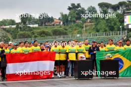 Drivers and team personnel - tribute run for Ayrton Senna and Roland Ratzenberger. 16.05.2024. Formula 1 World Championship, Rd 7, Emilia Romagna Grand Prix, Imola, Italy, Preparation Day.