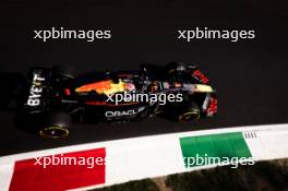 Max Verstappen (NLD) Red Bull Racing RB20. 30.08.2024. Formula 1 World Championship, Rd 16, Italian Grand Prix, Monza, Italy, Practice Day.