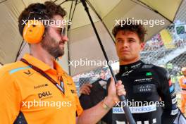 Lando Norris (GBR) McLaren on the grid. 01.09.2024. Formula 1 World Championship, Rd 16, Italian Grand Prix, Monza, Italy, Race Day.