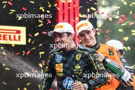 Charles Leclerc (FRA), Scuderia Ferrari Oscar Piastri (AUS), McLaren  01.09.2024. Formula 1 World Championship, Rd 16, Italian Grand Prix, Monza, Italy, Race Day.