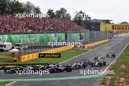 Pierre Gasly (FRA) Alpine F1 Team A524 and Daniel Ricciardo (AUS) RB VCARB 01 battle for position. 01.09.2024. Formula 1 World Championship, Rd 16, Italian Grand Prix, Monza, Italy, Race Day.