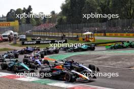 Sergio Perez (MEX) Red Bull Racing RB20 at the start of the race. 01.09.2024. Formula 1 World Championship, Rd 16, Italian Grand Prix, Monza, Italy, Race Day.