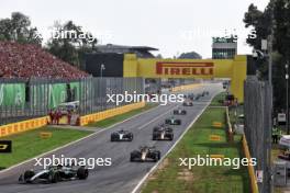 Lewis Hamilton (GBR) Mercedes AMG F1 W15. 01.09.2024. Formula 1 World Championship, Rd 16, Italian Grand Prix, Monza, Italy, Race Day.