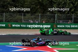 Pierre Gasly (FRA) Alpine F1 Team A524 runs wide. 01.09.2024. Formula 1 World Championship, Rd 16, Italian Grand Prix, Monza, Italy, Race Day.