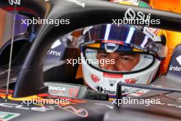 Sergio Perez (MEX) Red Bull Racing RB20. 31.08.2024. Formula 1 World Championship, Rd 16, Italian Grand Prix, Monza, Italy, Qualifying Day.