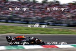 Sergio Perez (MEX) Red Bull Racing RB20. 31.08.2024. Formula 1 World Championship, Rd 16, Italian Grand Prix, Monza, Italy, Qualifying Day.