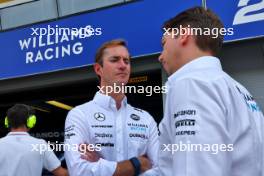 (L to R): James Matthews (GBR) Eden Rock Group CEO - Williams Racing Board Member with James Vowles (GBR) Williams Racing Team Principal. 31.08.2024. Formula 1 World Championship, Rd 16, Italian Grand Prix, Monza, Italy, Qualifying Day.