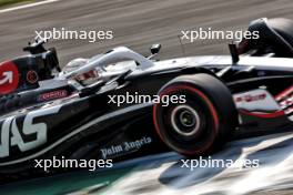 Kevin Magnussen (DEN) Haas VF-24. 31.08.2024. Formula 1 World Championship, Rd 16, Italian Grand Prix, Monza, Italy, Qualifying Day.