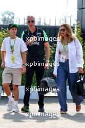 Alessandro Alunni Bravi (ITA) Sauber Managing Director and Team Representative and family. 31.08.2024. Formula 1 World Championship, Rd 16, Italian Grand Prix, Monza, Italy, Qualifying Day.