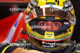 Carlos Sainz Jr (ESP) Ferrari SF-24. 31.08.2024. Formula 1 World Championship, Rd 16, Italian Grand Prix, Monza, Italy, Qualifying Day.