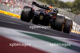 Max Verstappen (NLD) Red Bull Racing RB20. 31.08.2024. Formula 1 World Championship, Rd 16, Italian Grand Prix, Monza, Italy, Qualifying Day.