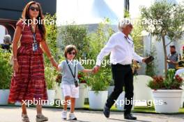 (L to R): Fabiana Flosi (BRA); Ace Ecclestone; Bernie Ecclestone (GBR). 01.09.2024. Formula 1 World Championship, Rd 16, Italian Grand Prix, Monza, Italy, Race Day.